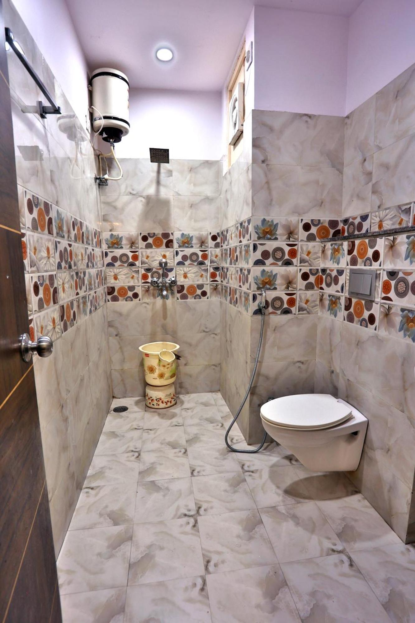 Aravali Homestay With Rooftop Jacuzzi